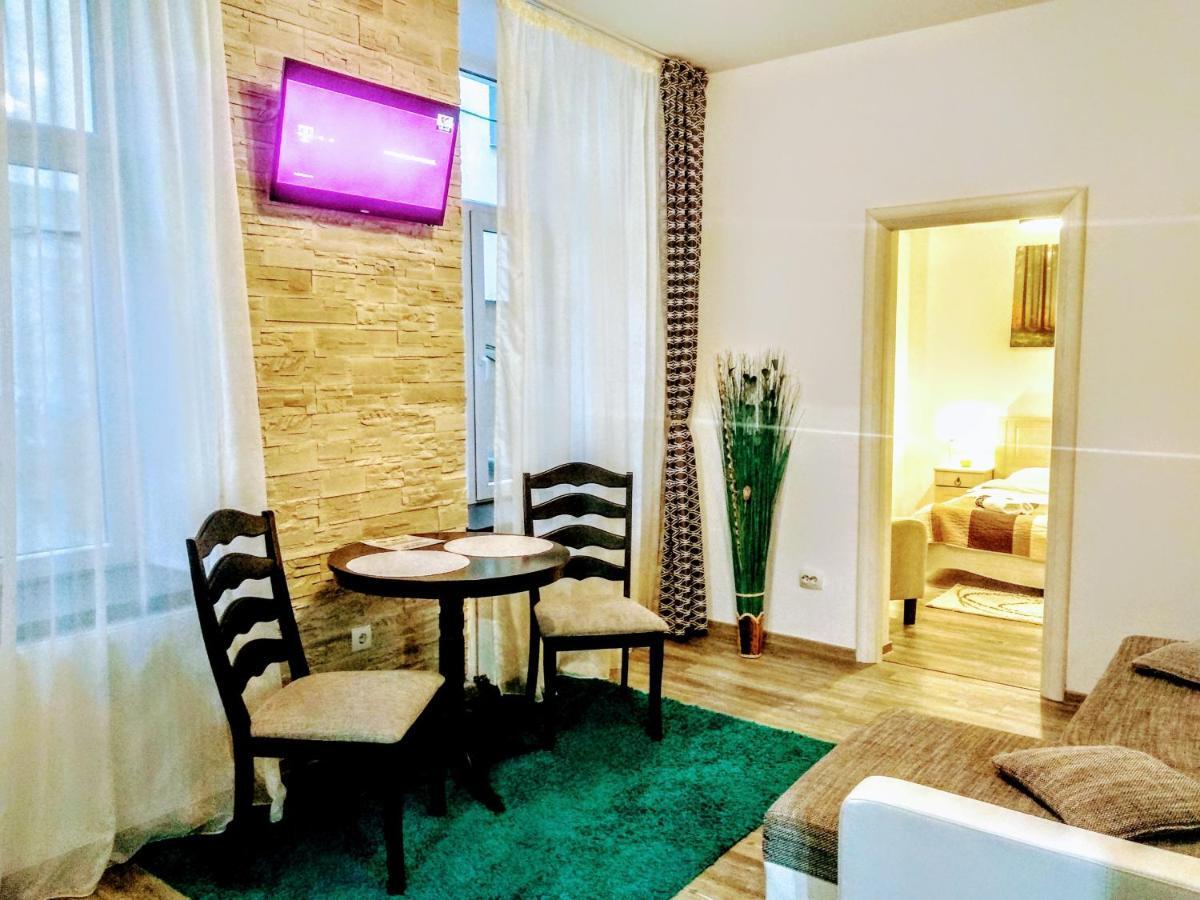 Tampa Guests House Apartment *